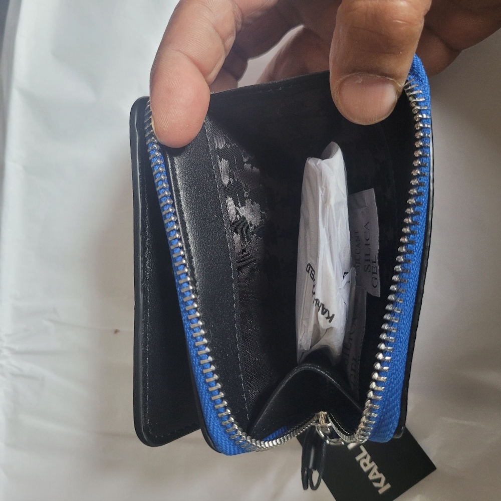 Peeking Karl Karl Lagerfeld  Wallet - Picture 3 of 5